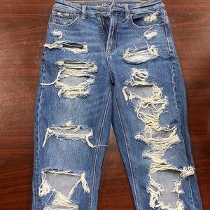 American Eagle distressed jeans